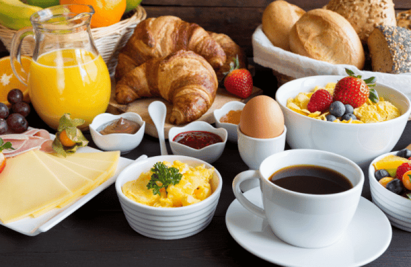 Jeden Sonntag Frühstücksbuffet